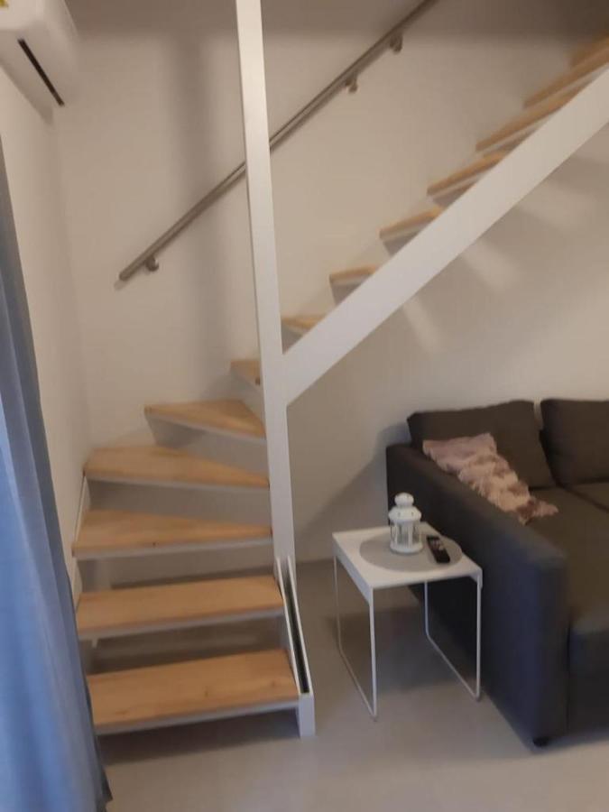 Apartman Hmelina 沃希 外观 照片