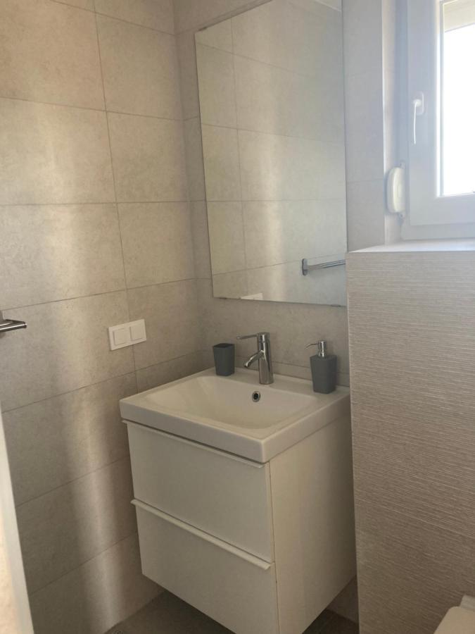 Apartman Hmelina 沃希 外观 照片